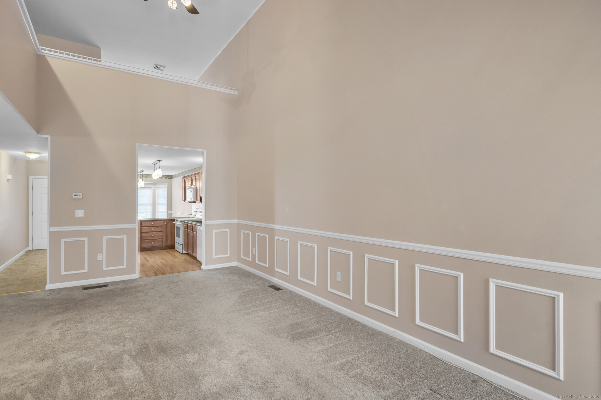 244 Oakland Street APT E