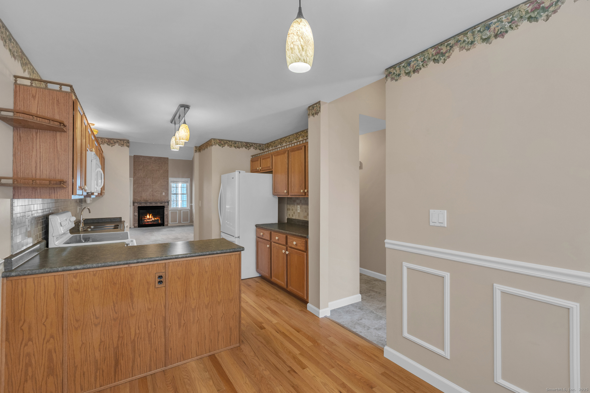 244 Oakland Street APT E