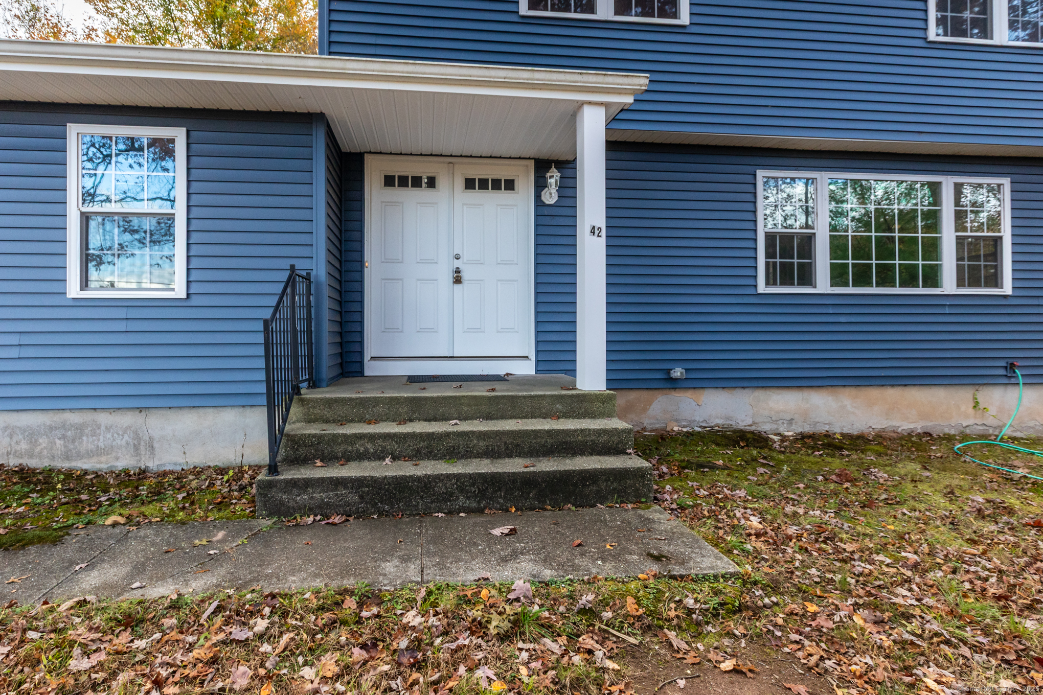 42 Middle Road