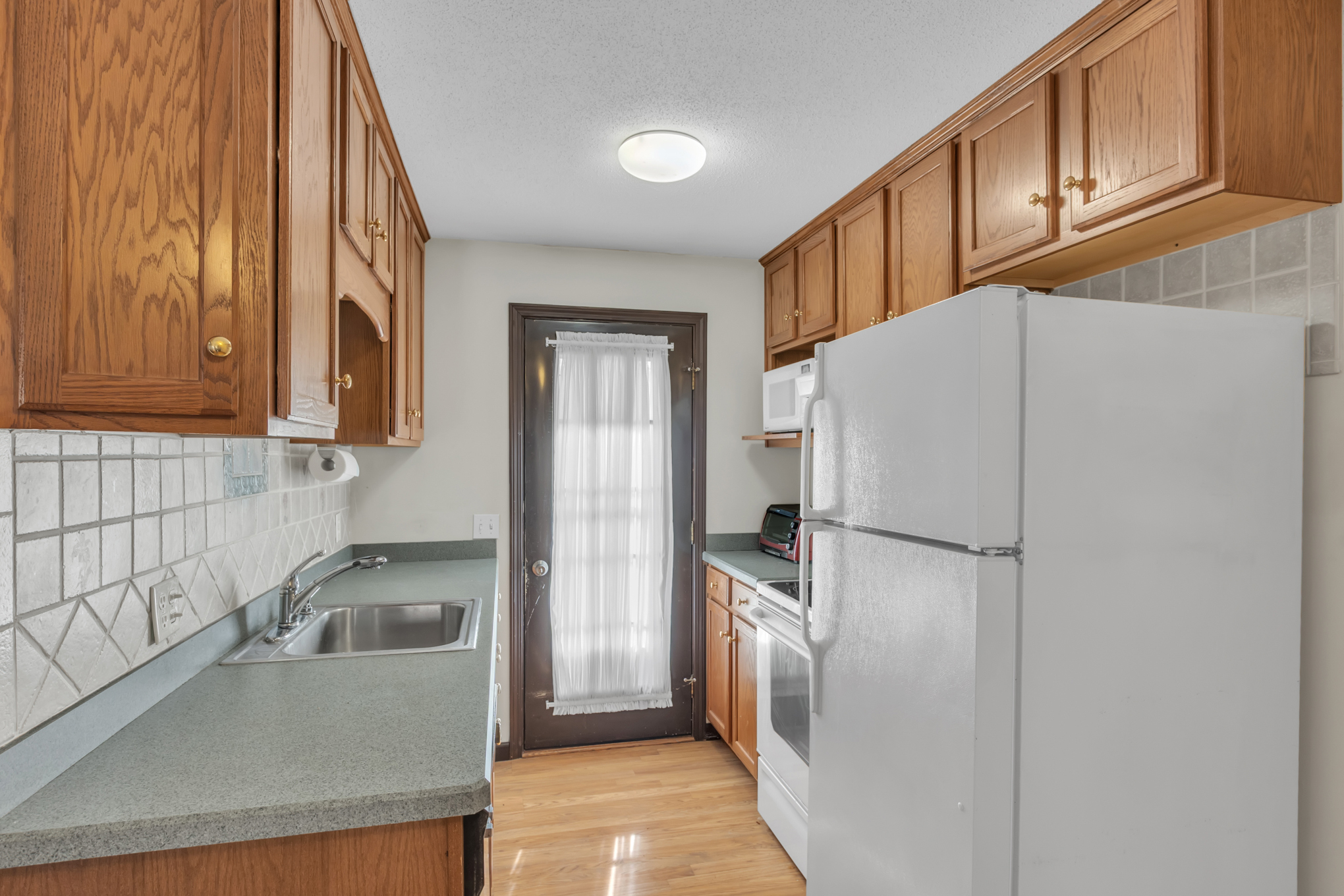 1 Abbott Road 85