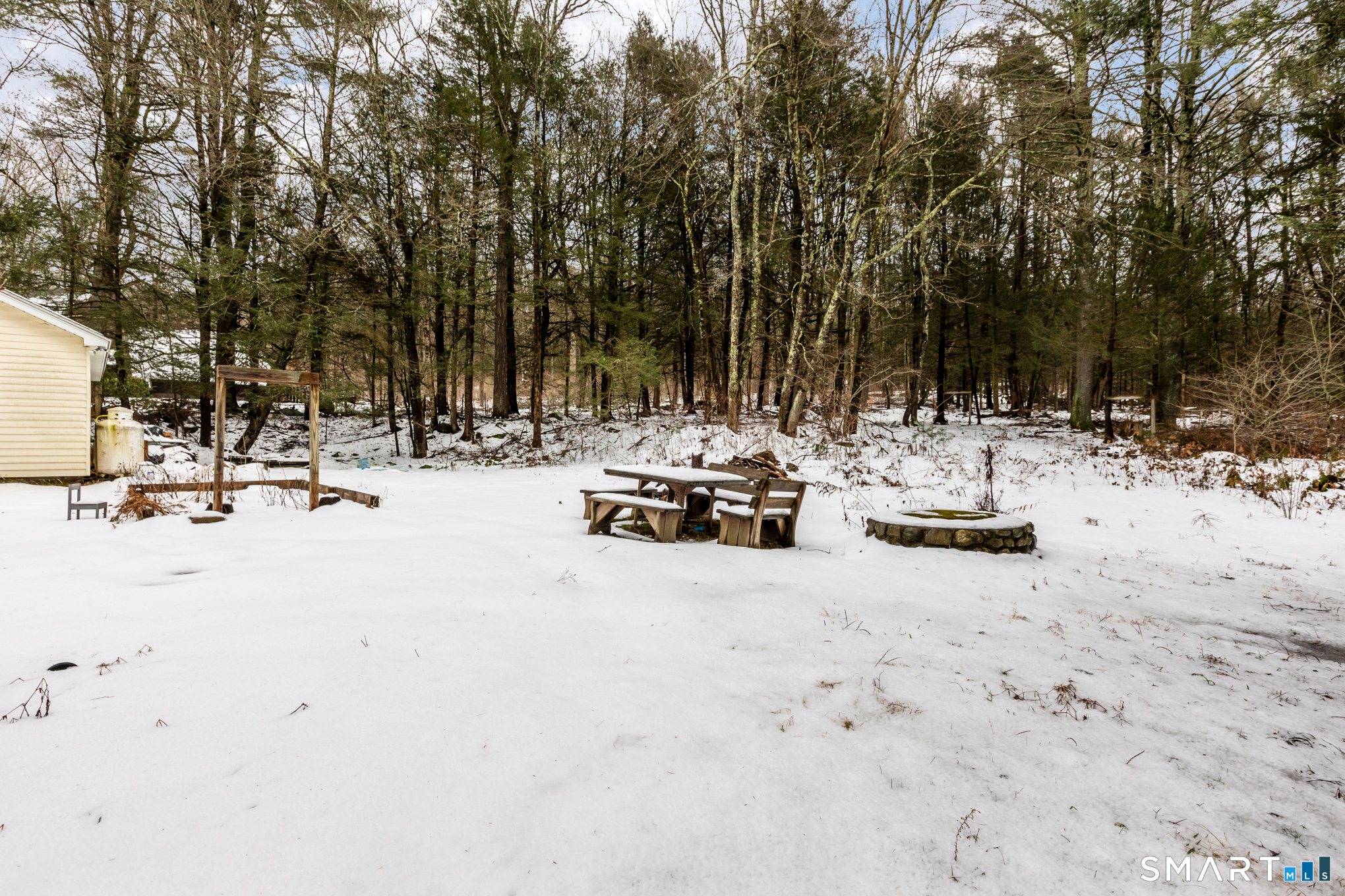313 Buckley Highway