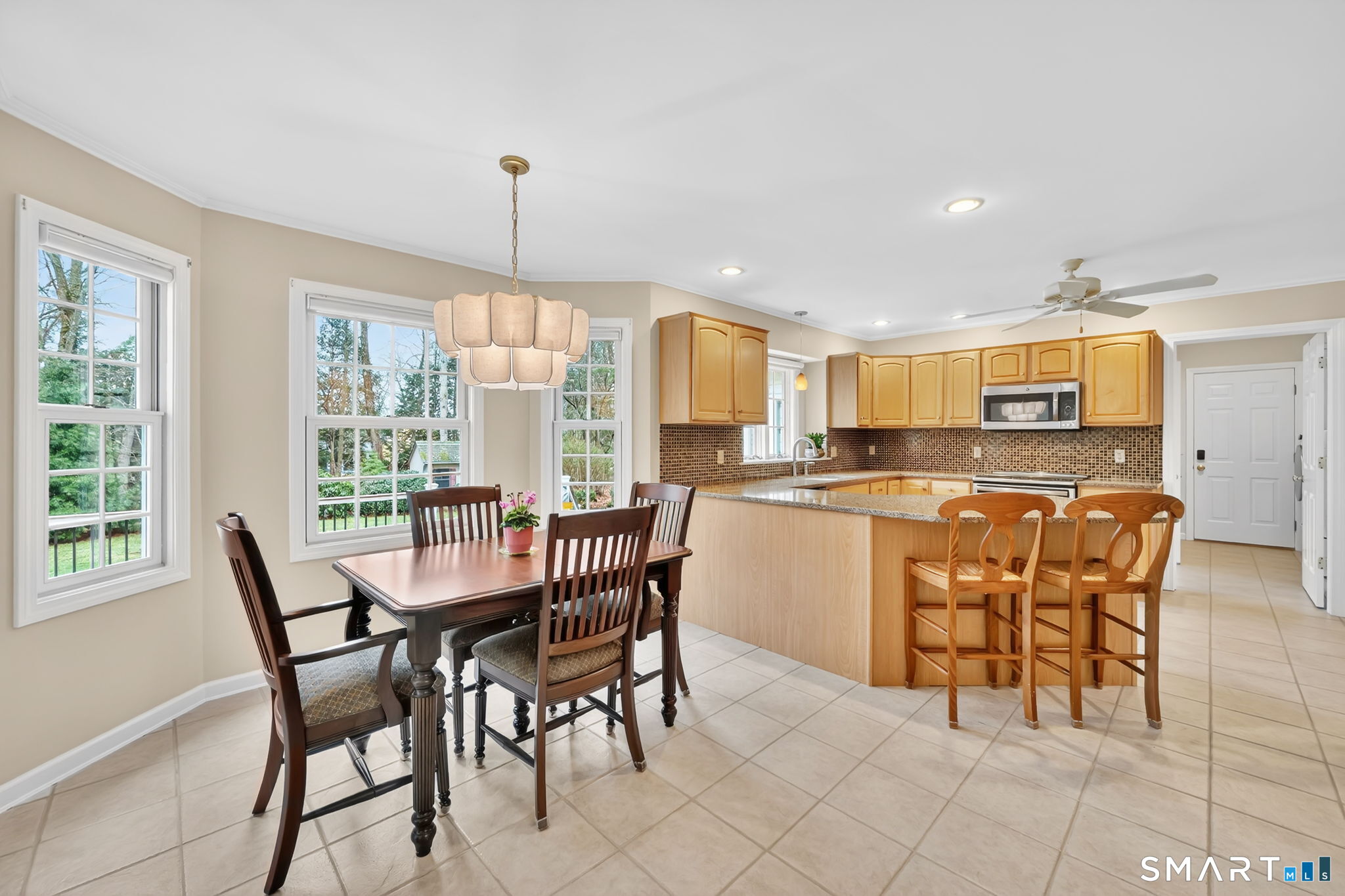5 Barbaras Way