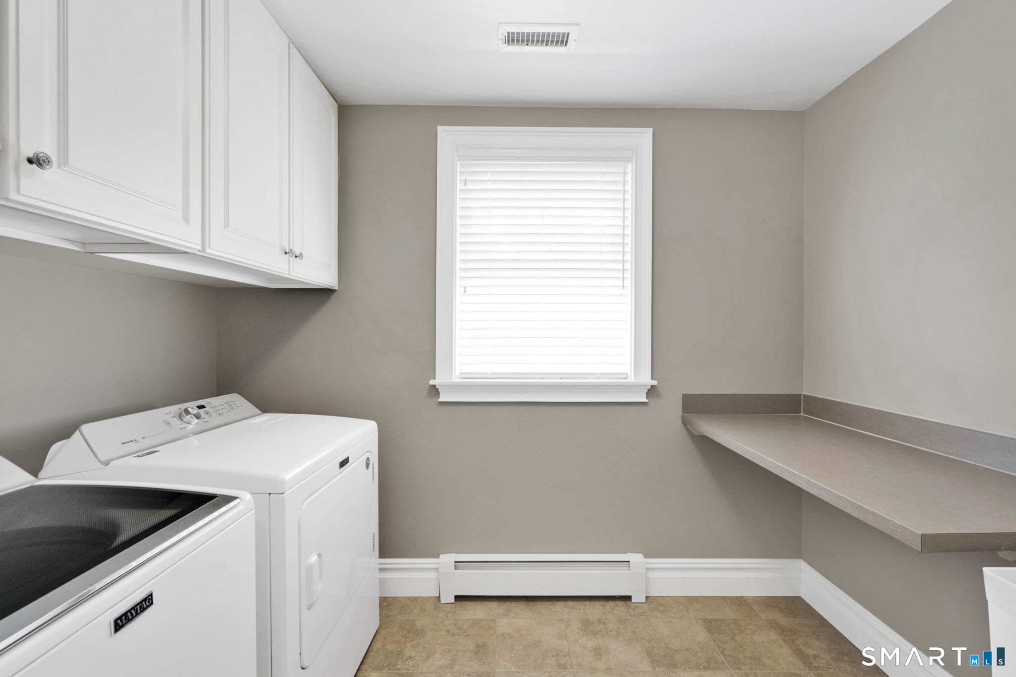 24 Ellridge Place