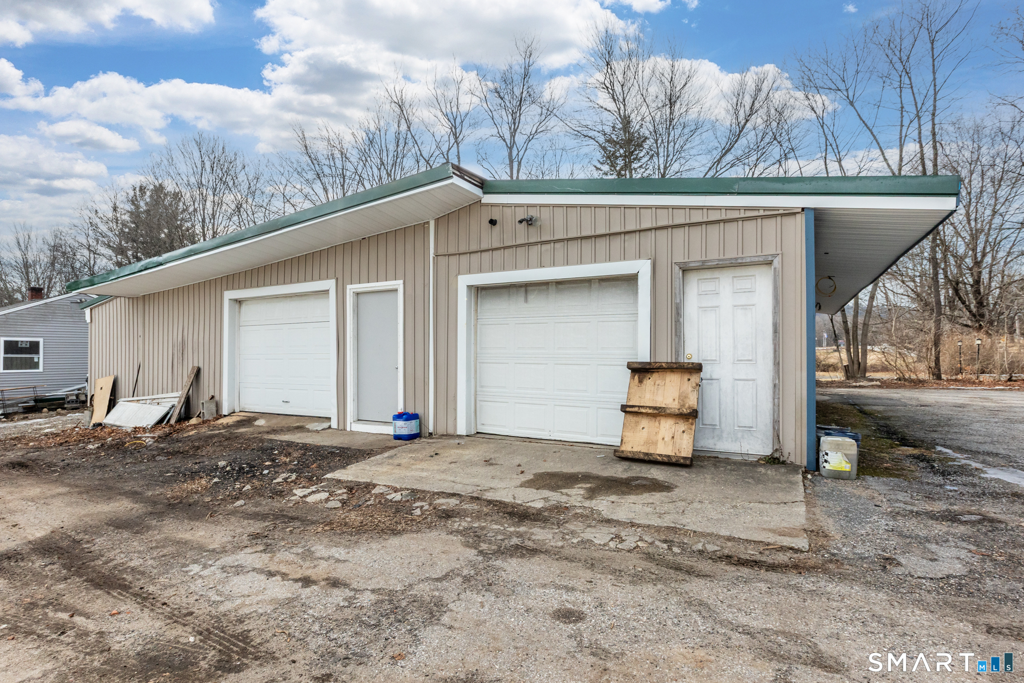 130 West Stafford Road