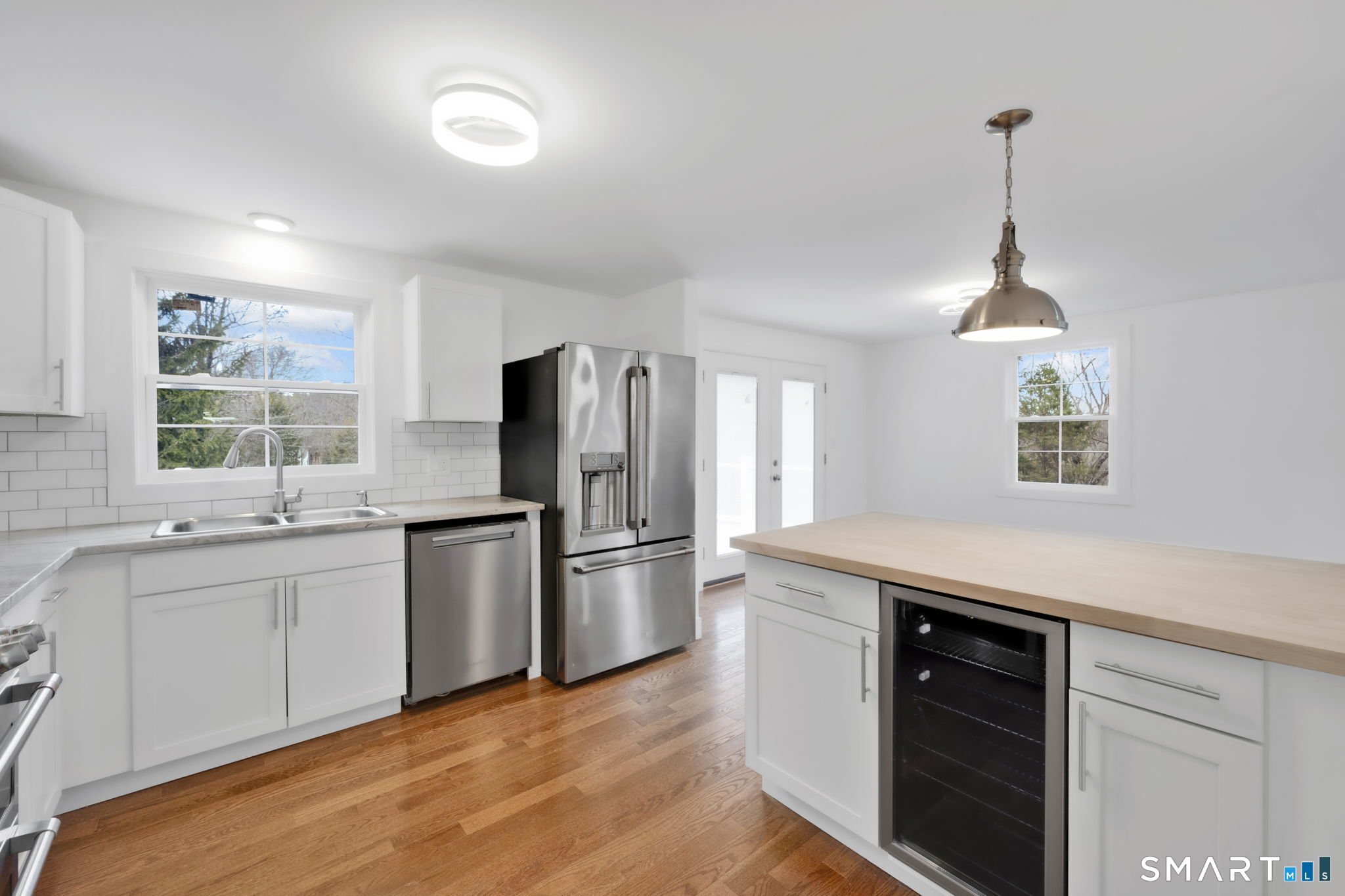 751 West Avon Road
