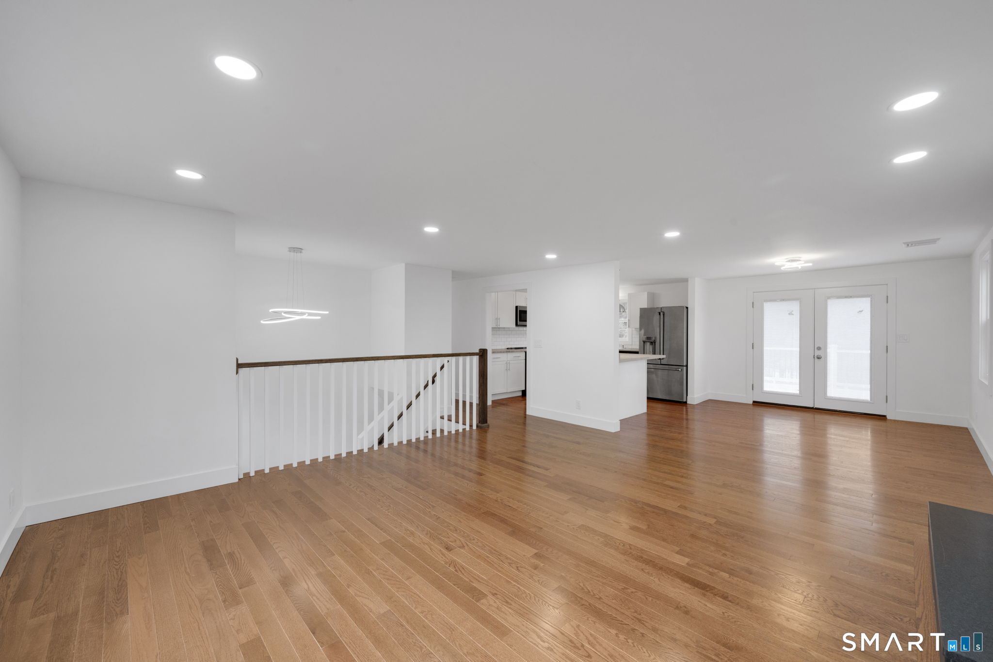 751 West Avon Road