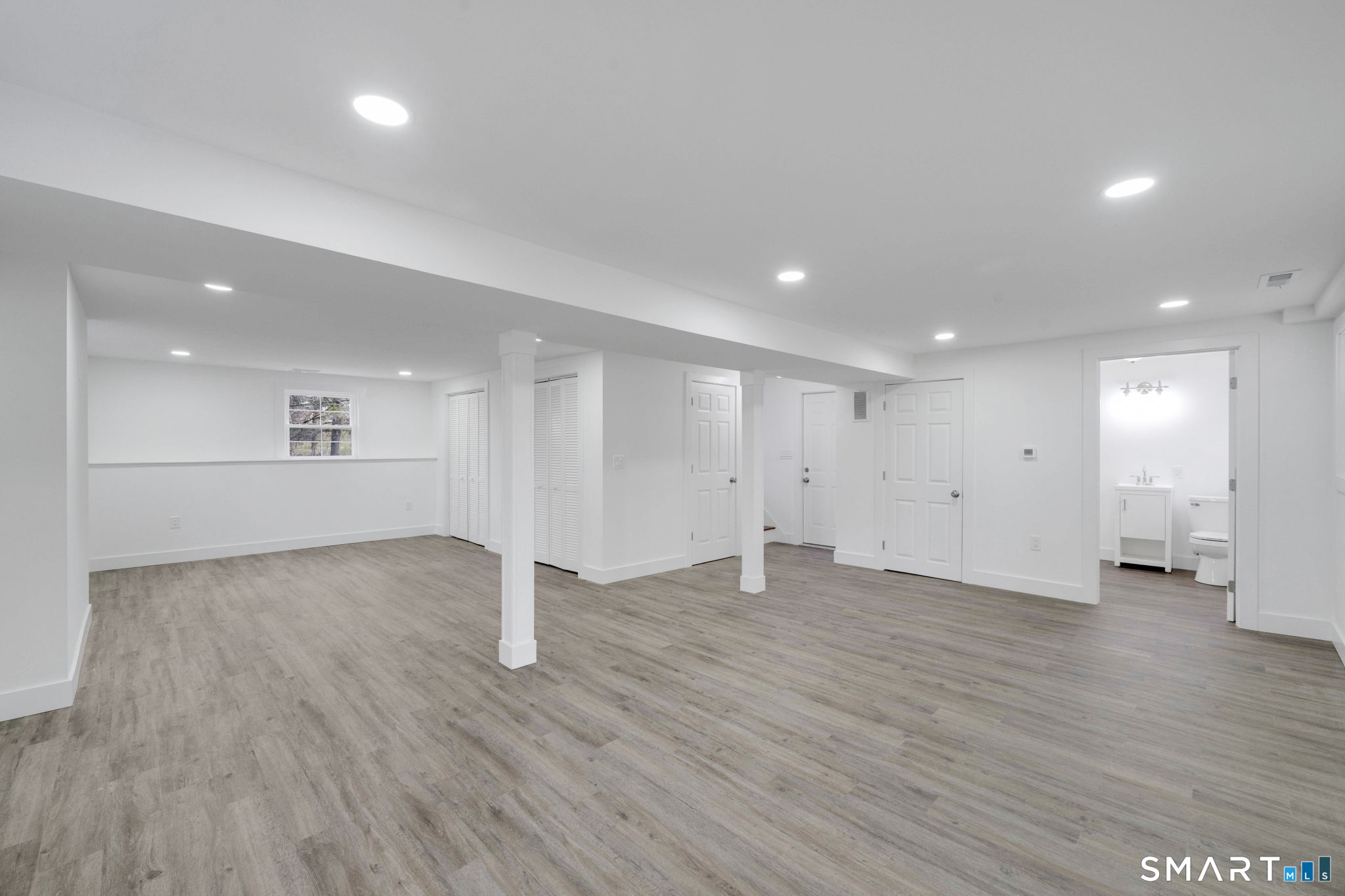 751 West Avon Road