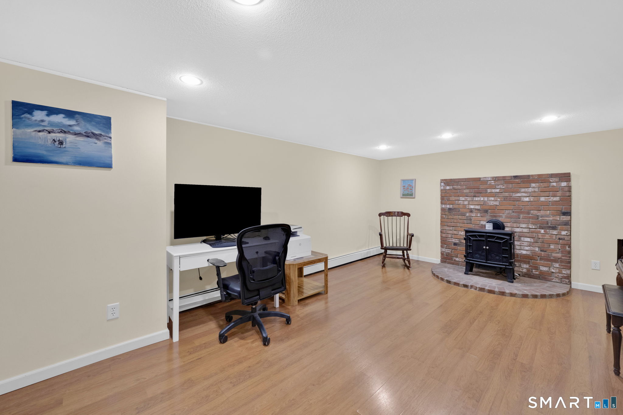 93 Crestridge Drive