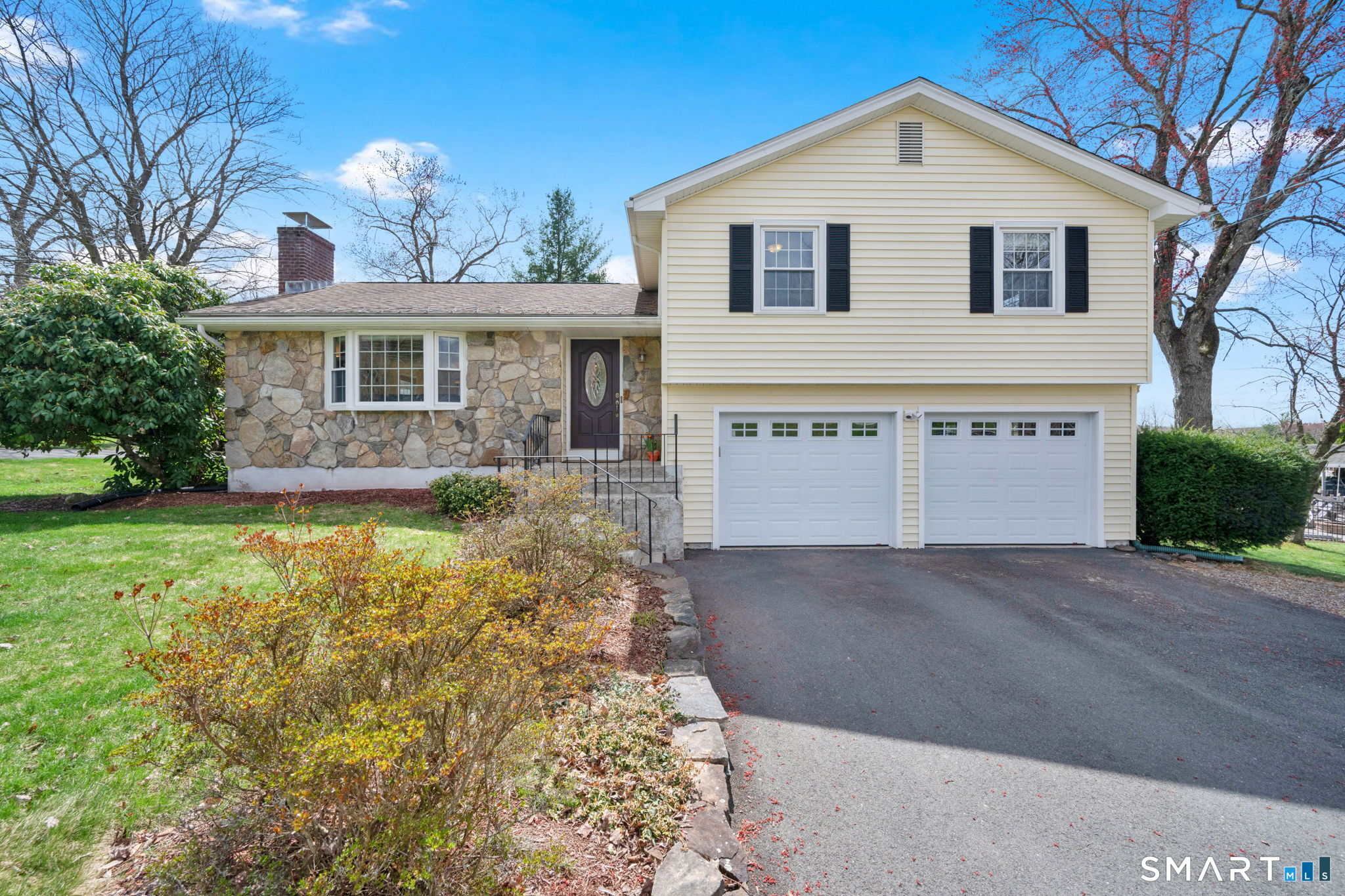 93 Crestridge Drive