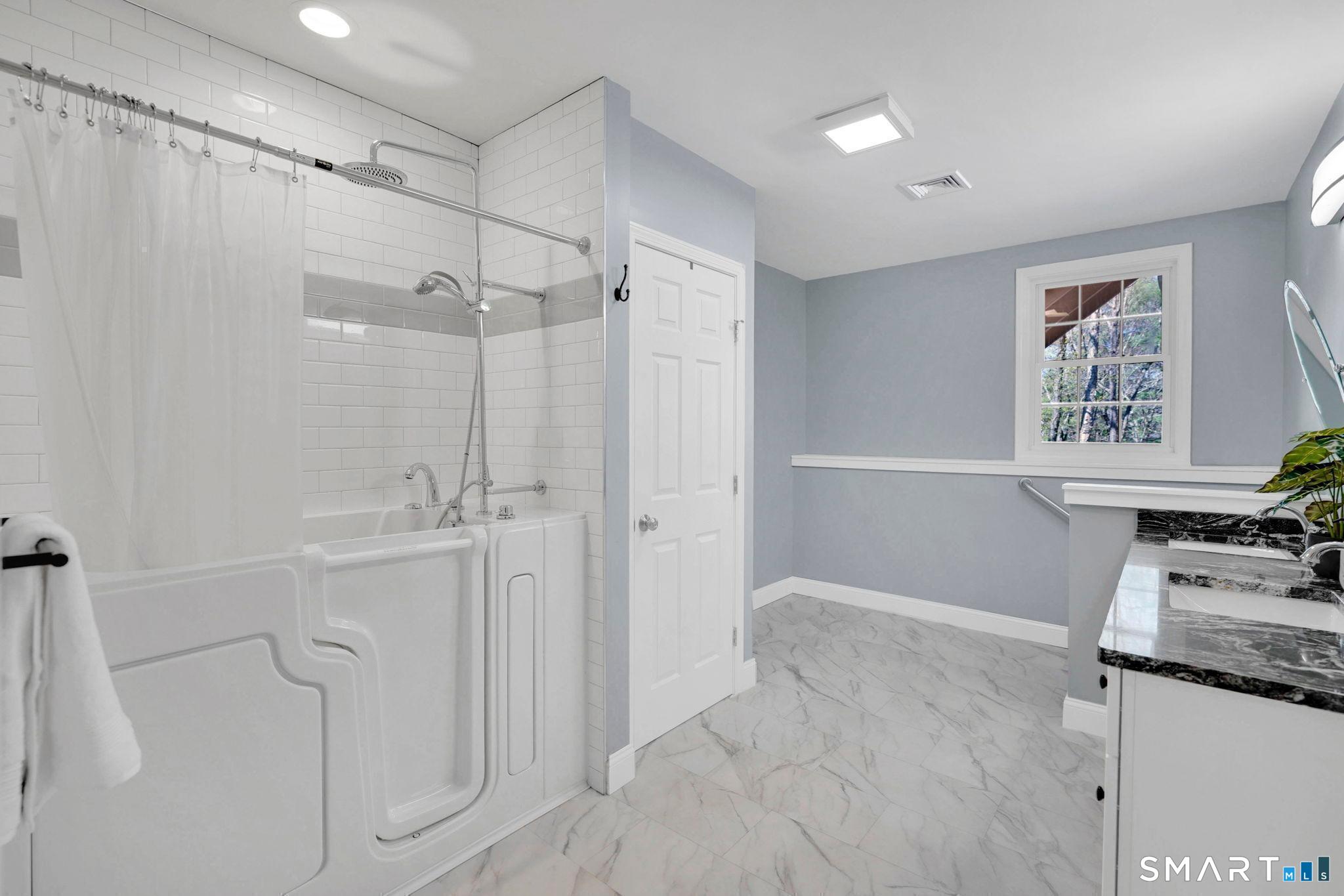 14 Crystal Ridge Drive