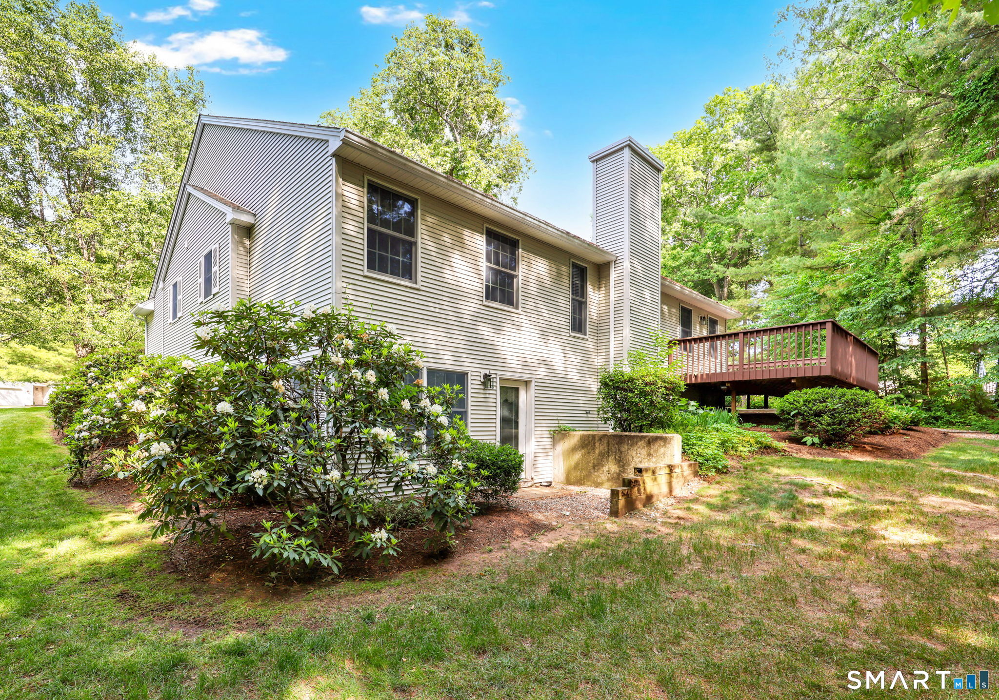 10 Knollwood Circle 10