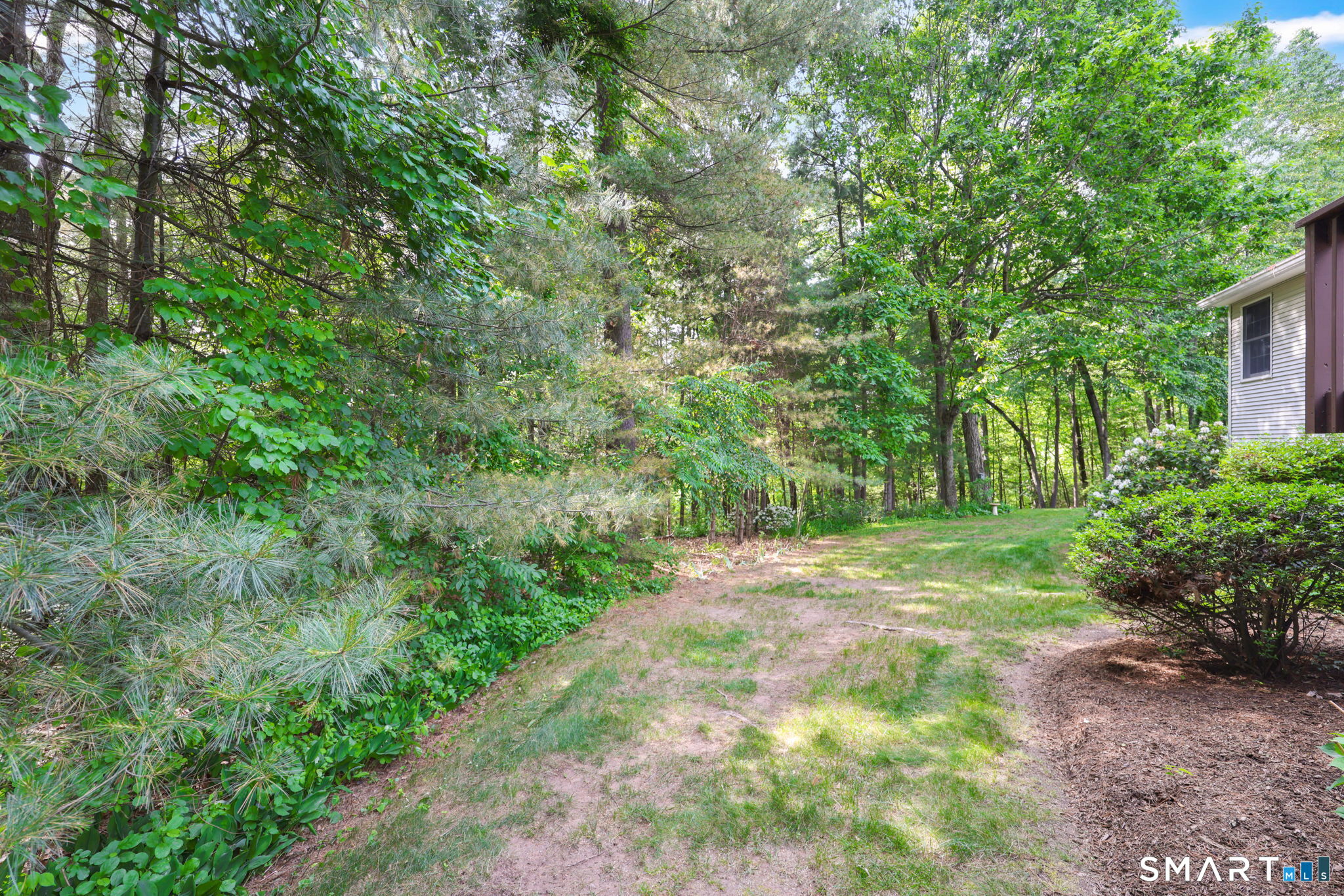 10 Knollwood Circle 10