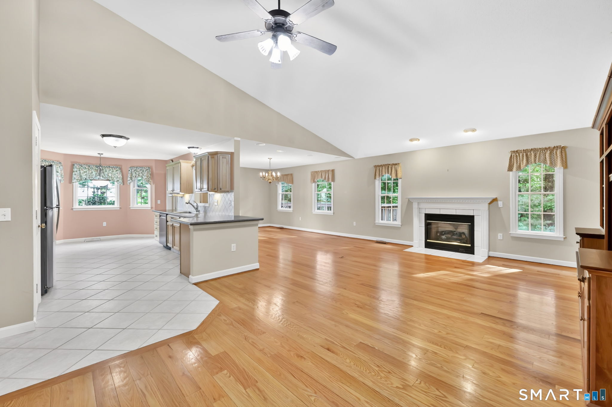 10 Knollwood Circle 10
