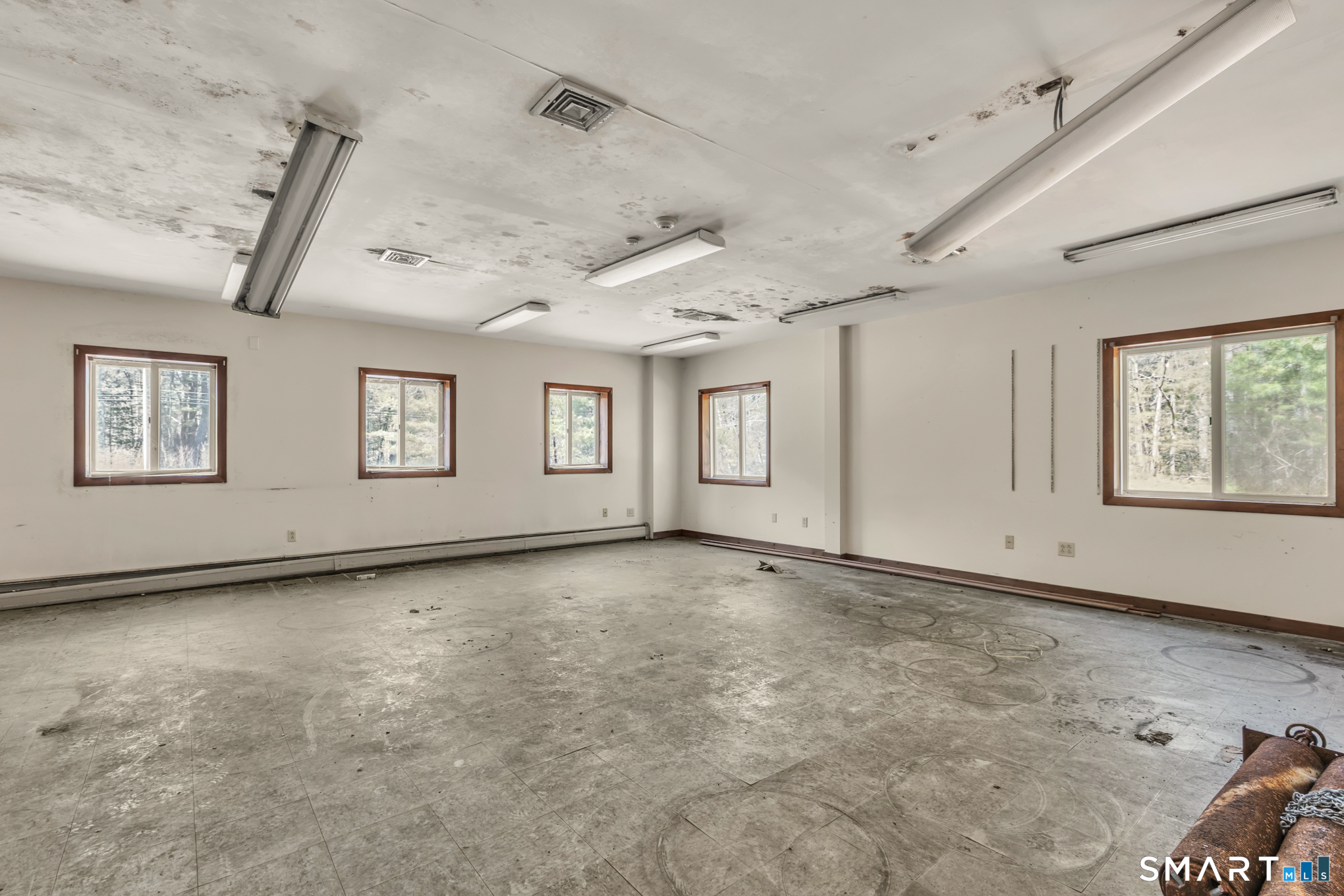 11 Monson Road