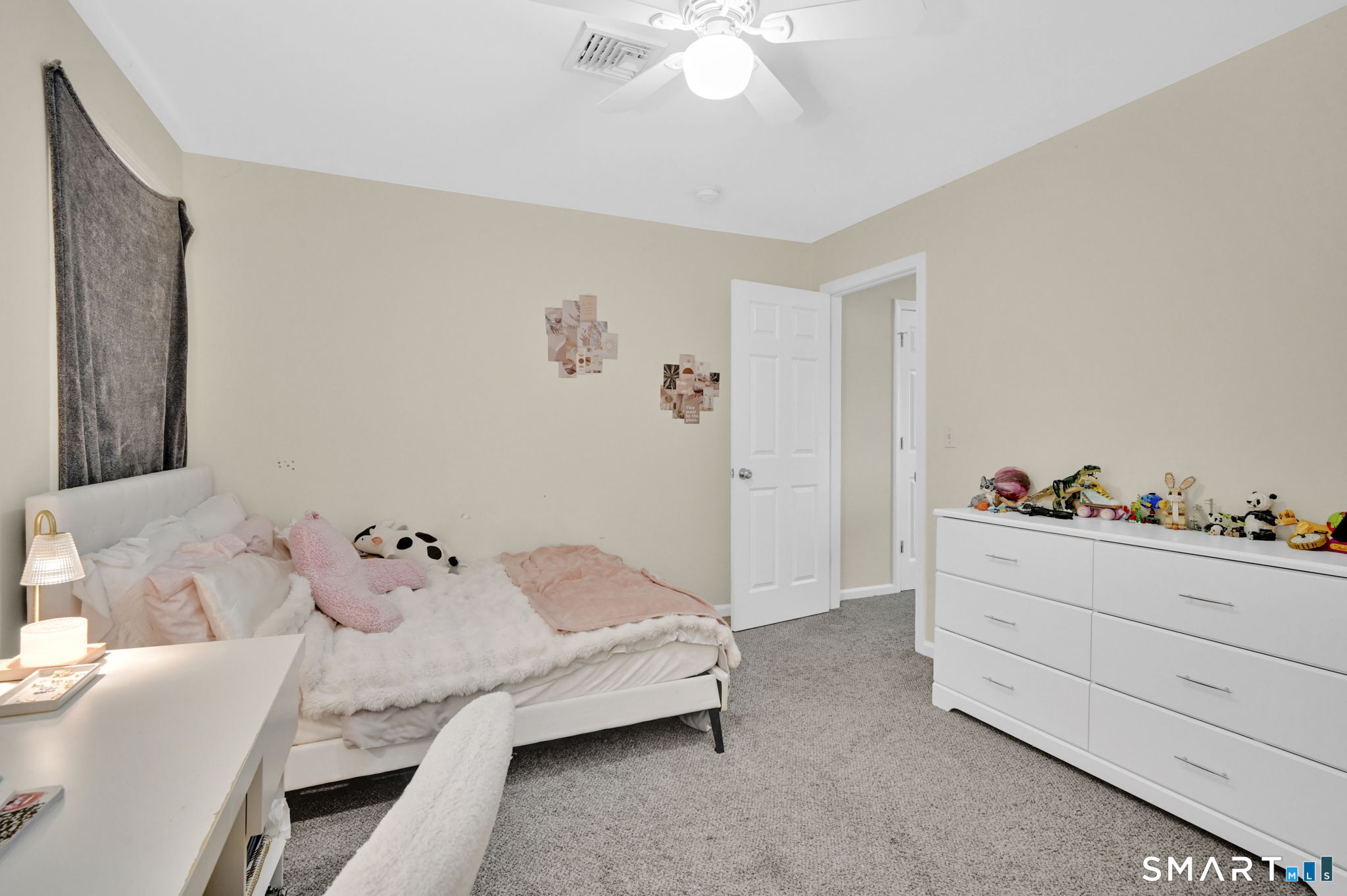 2 Christopher Court 2