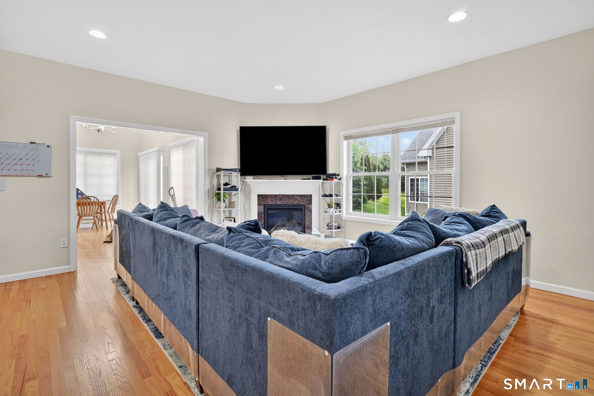2 Christopher Court 2