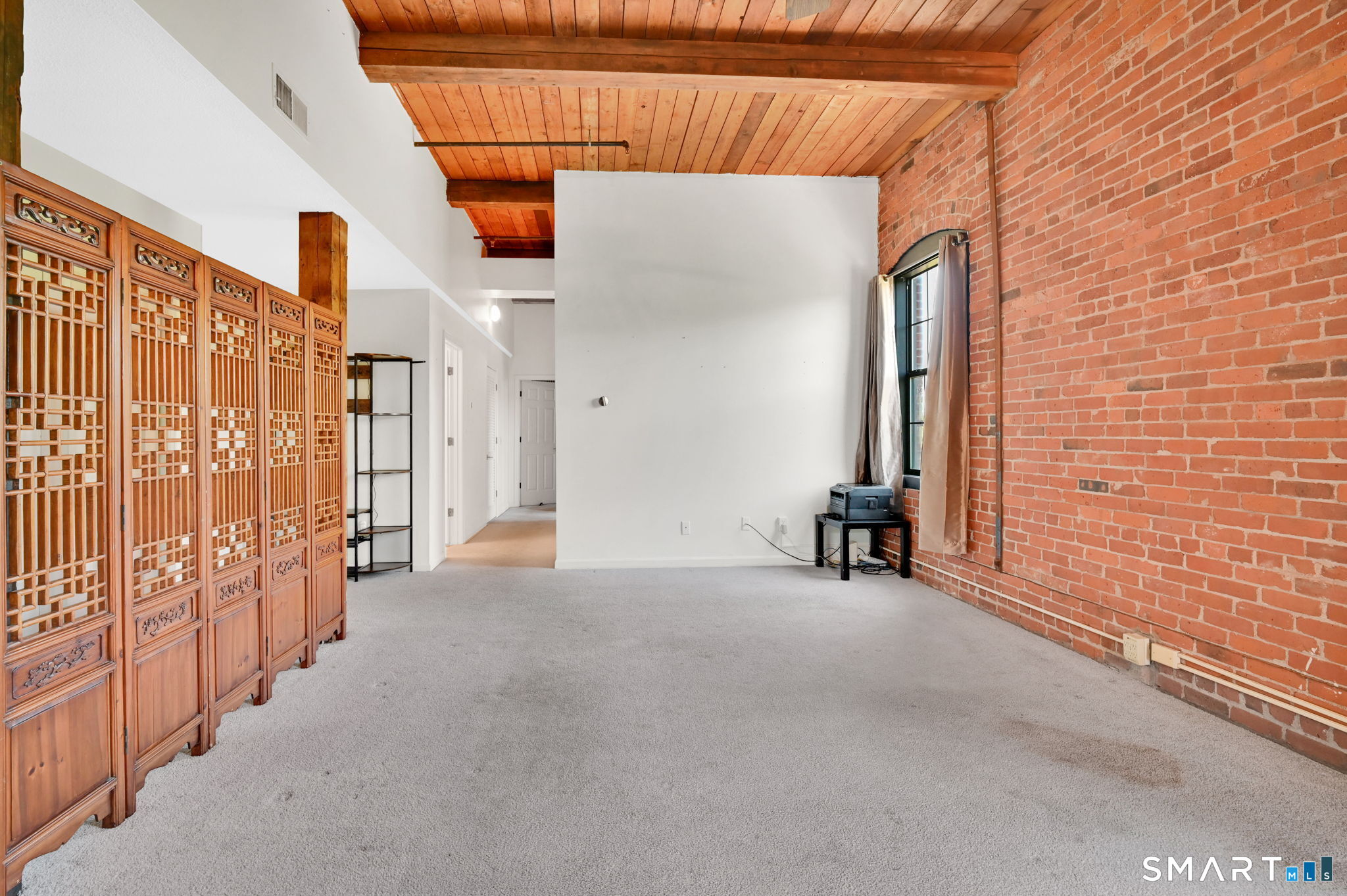 16 Vernon Avenue 50