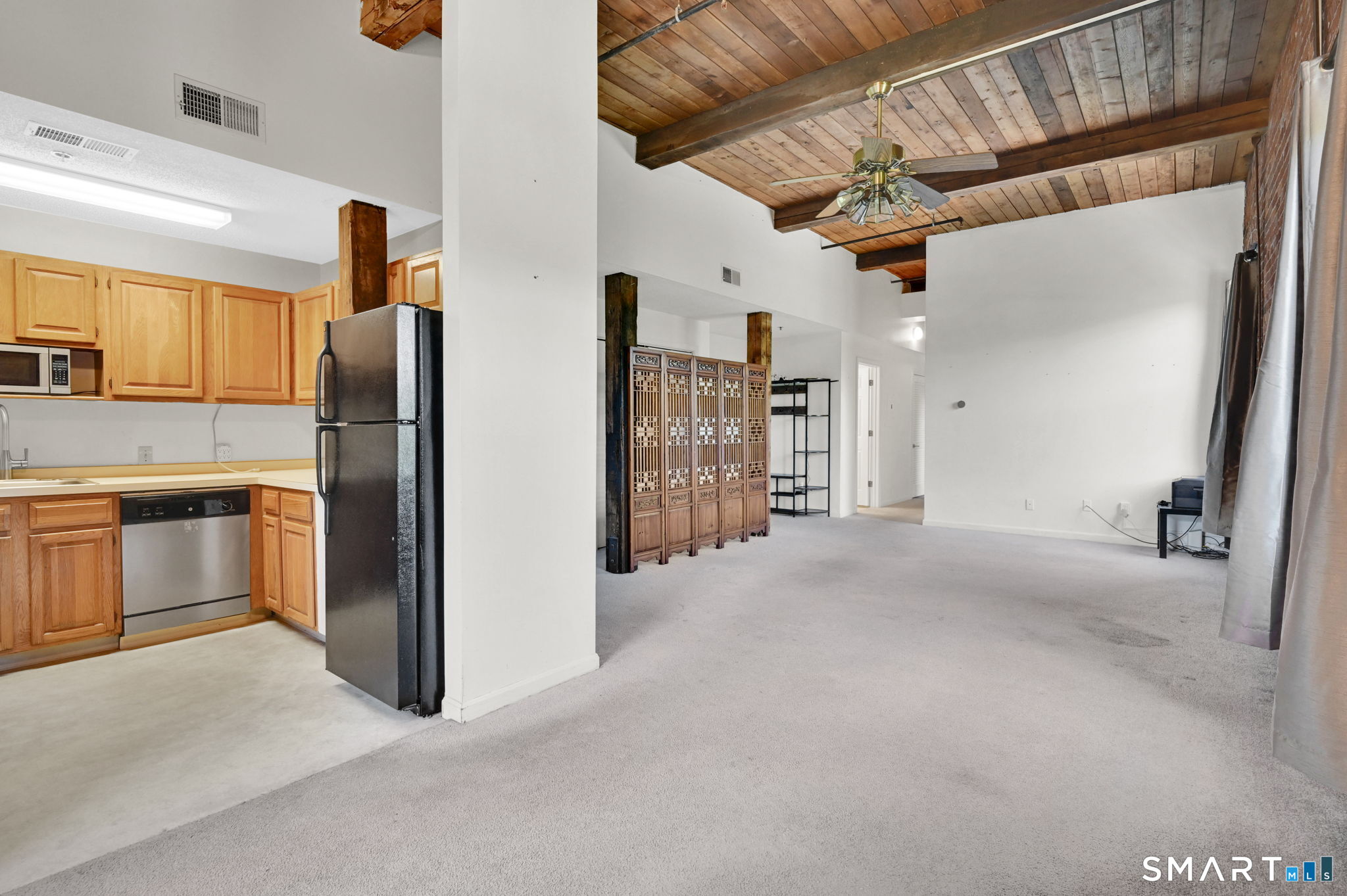 16 Vernon Avenue 50