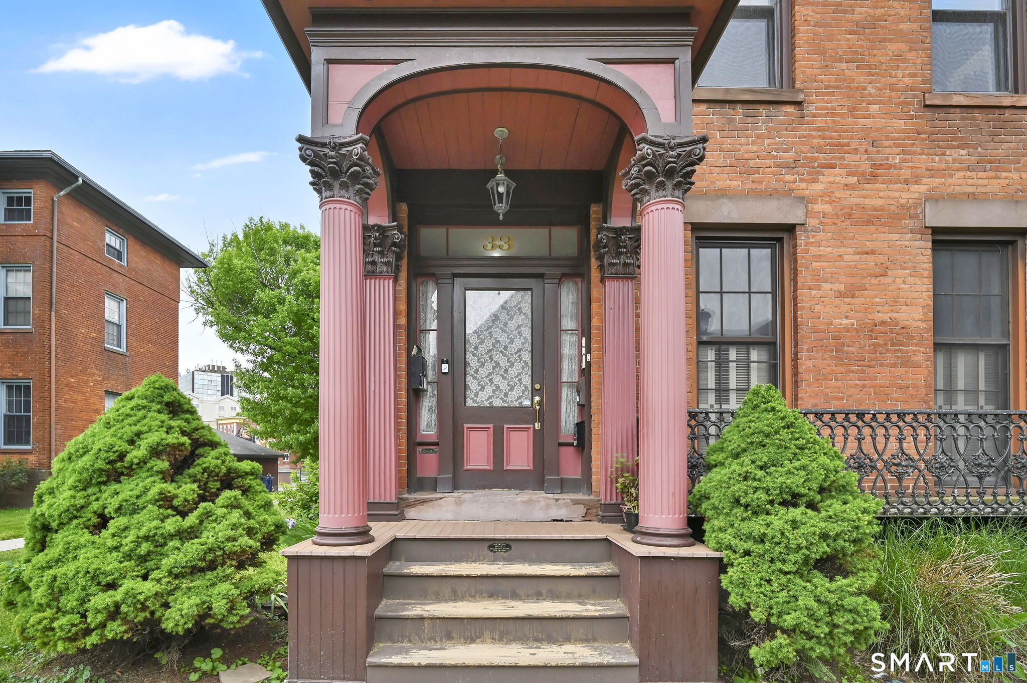 33 Congress Street C