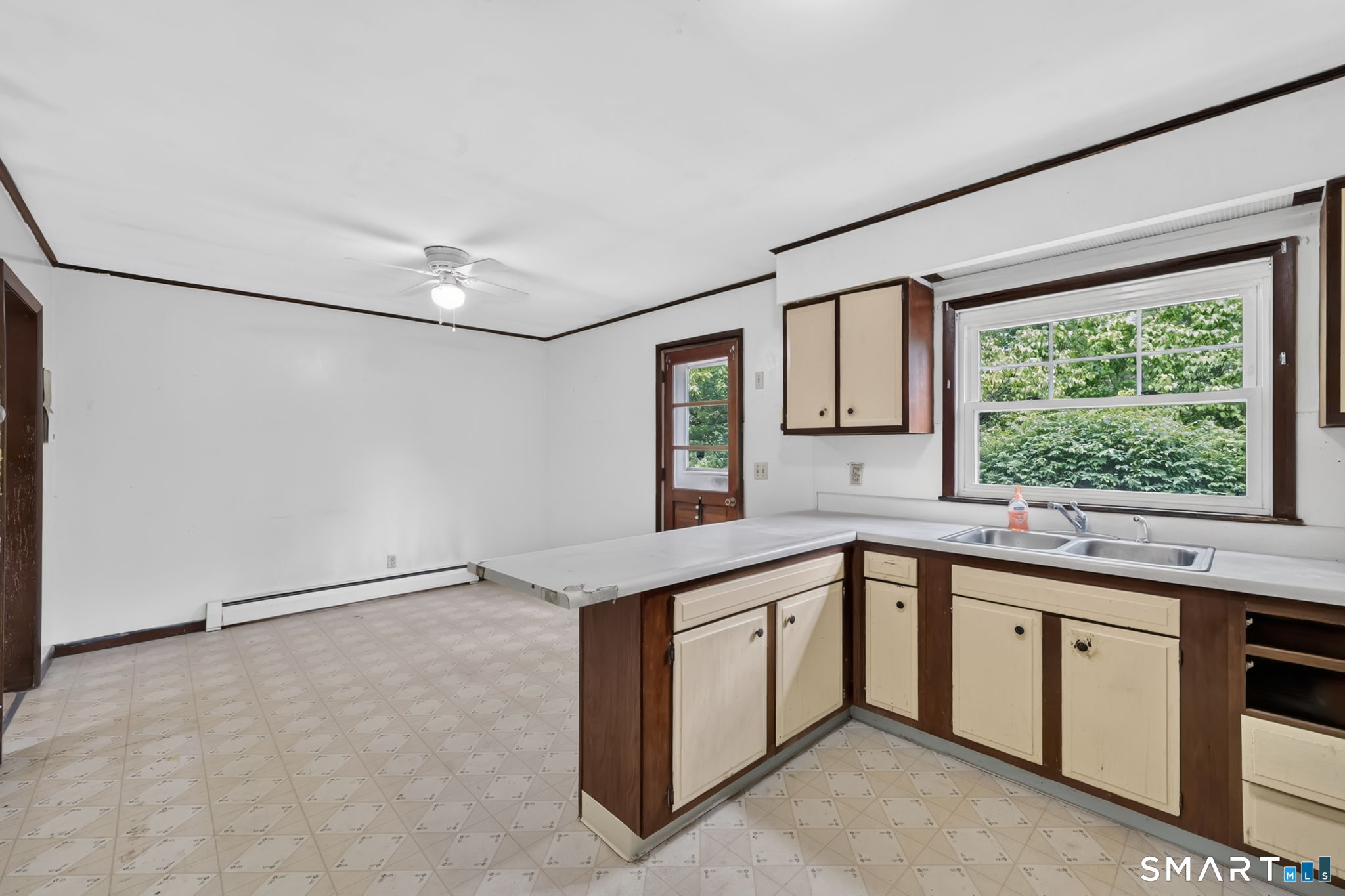 64 Hoffman Road