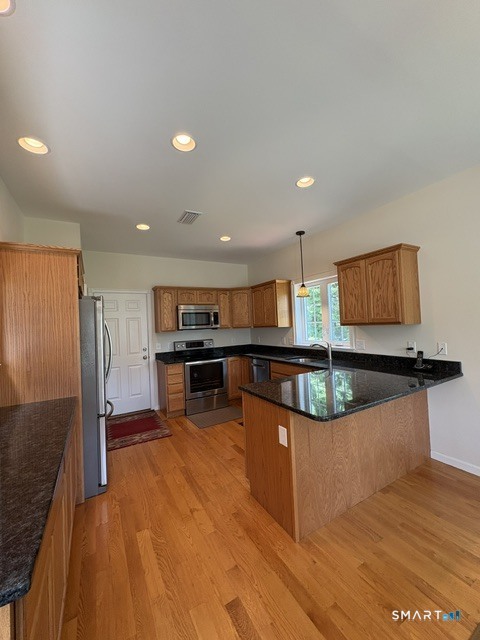 12 Flanders Woods Lane Unit: 12