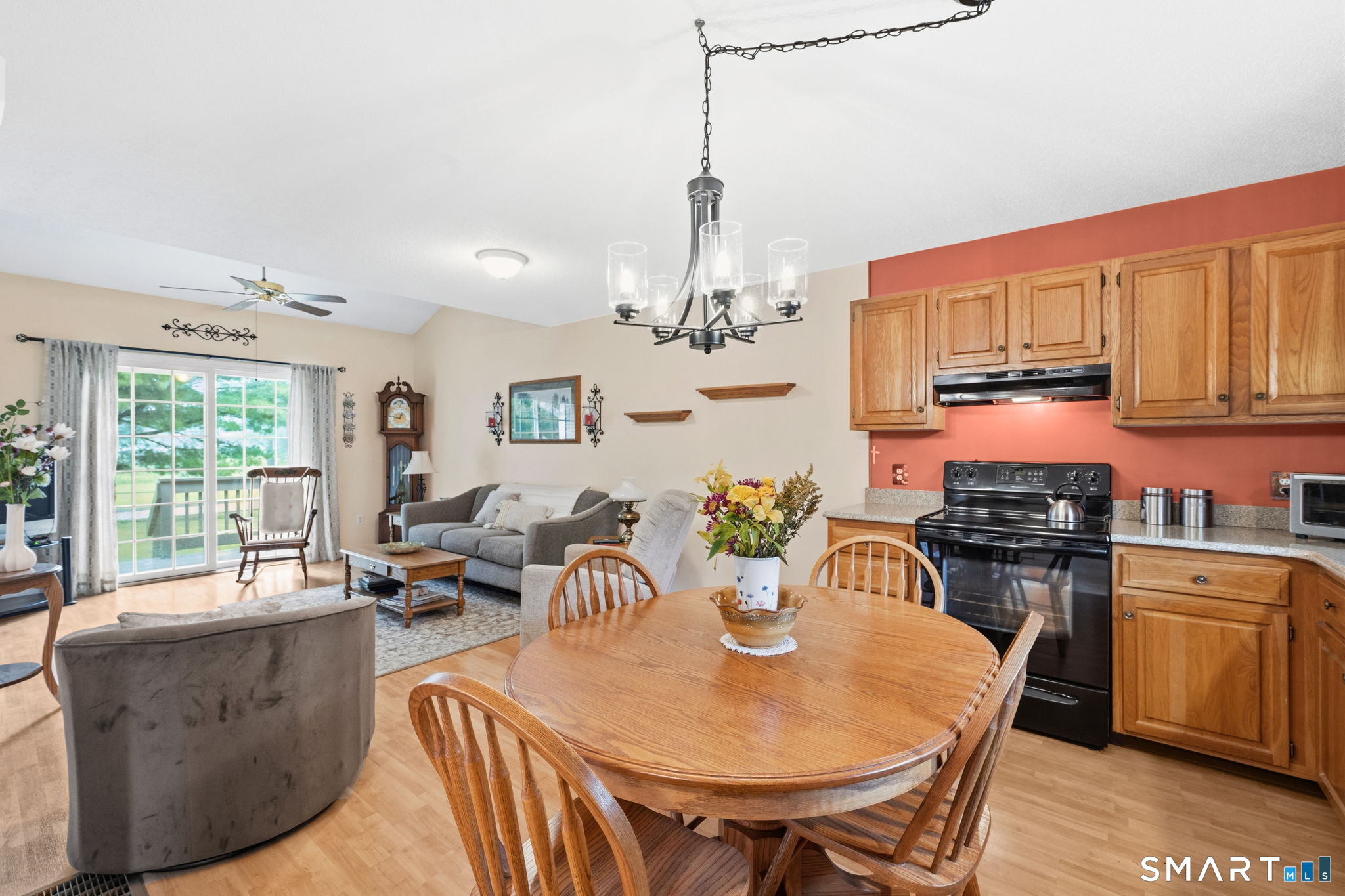103 Wyndemere Court Unit: 103