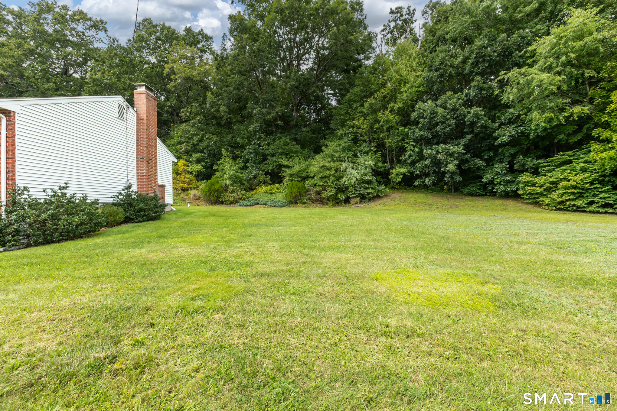 8 Geraldine Drive