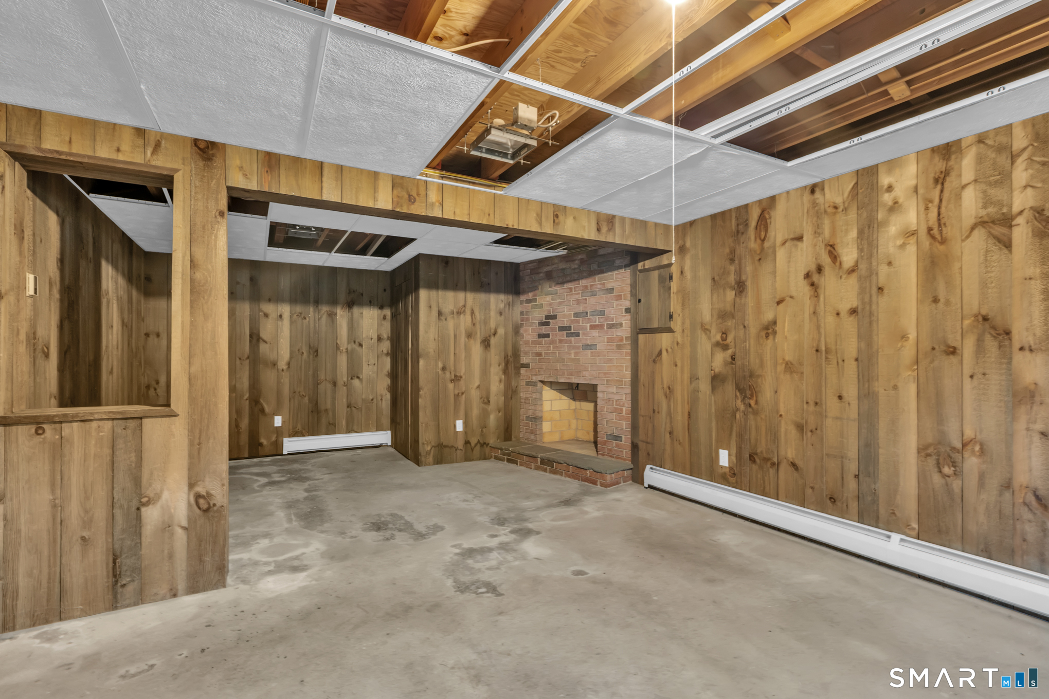 8 Geraldine Drive