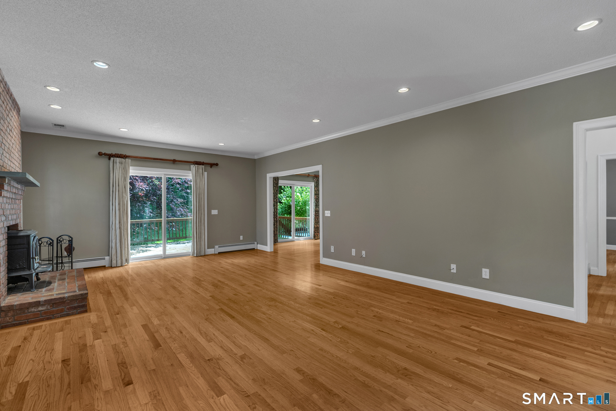 6 Azalea Lane