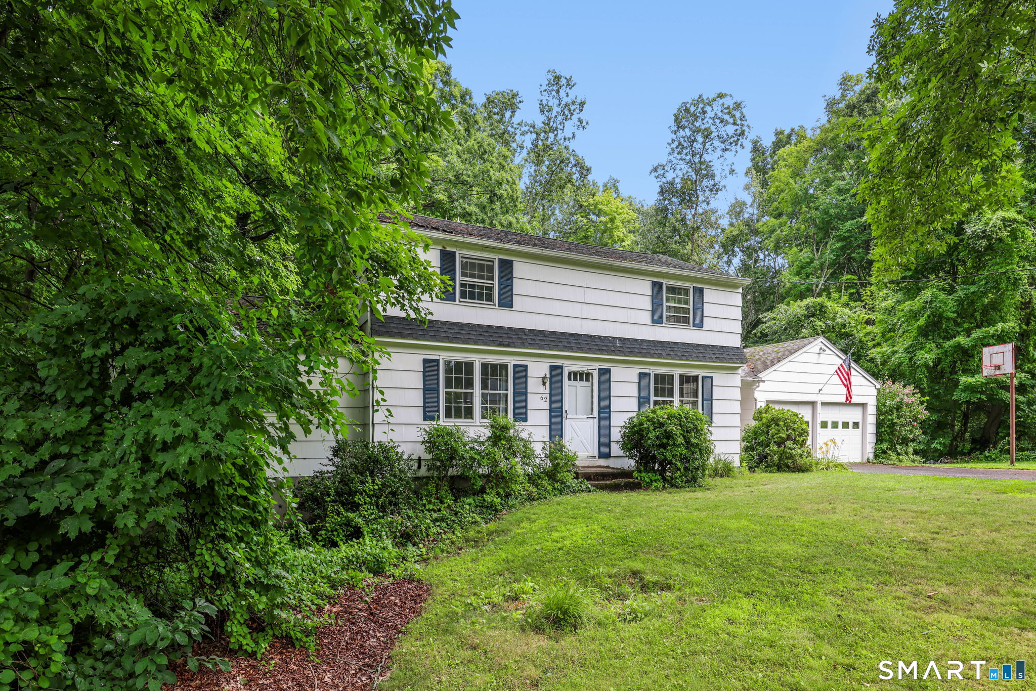 62 Old Farms Road
