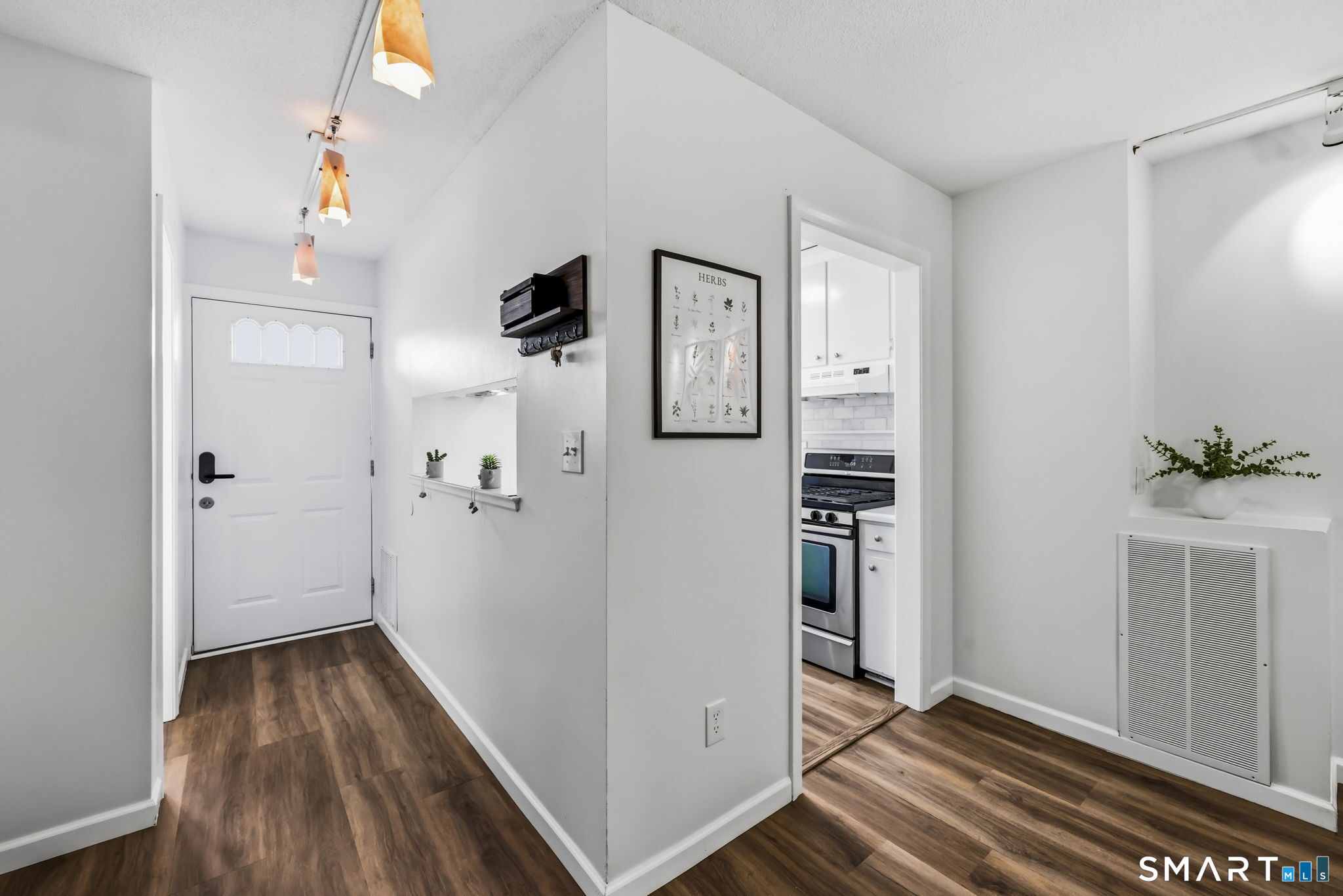 808 Timber Lane Unit: 808