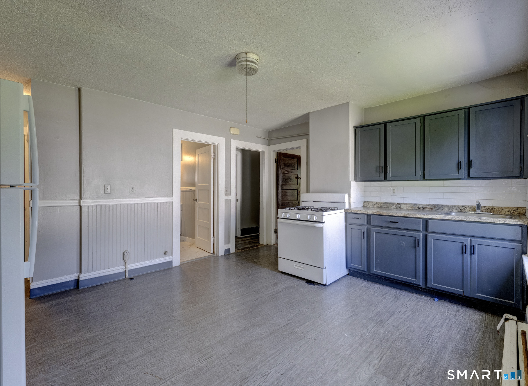 85 Spruce Street Unit: B
