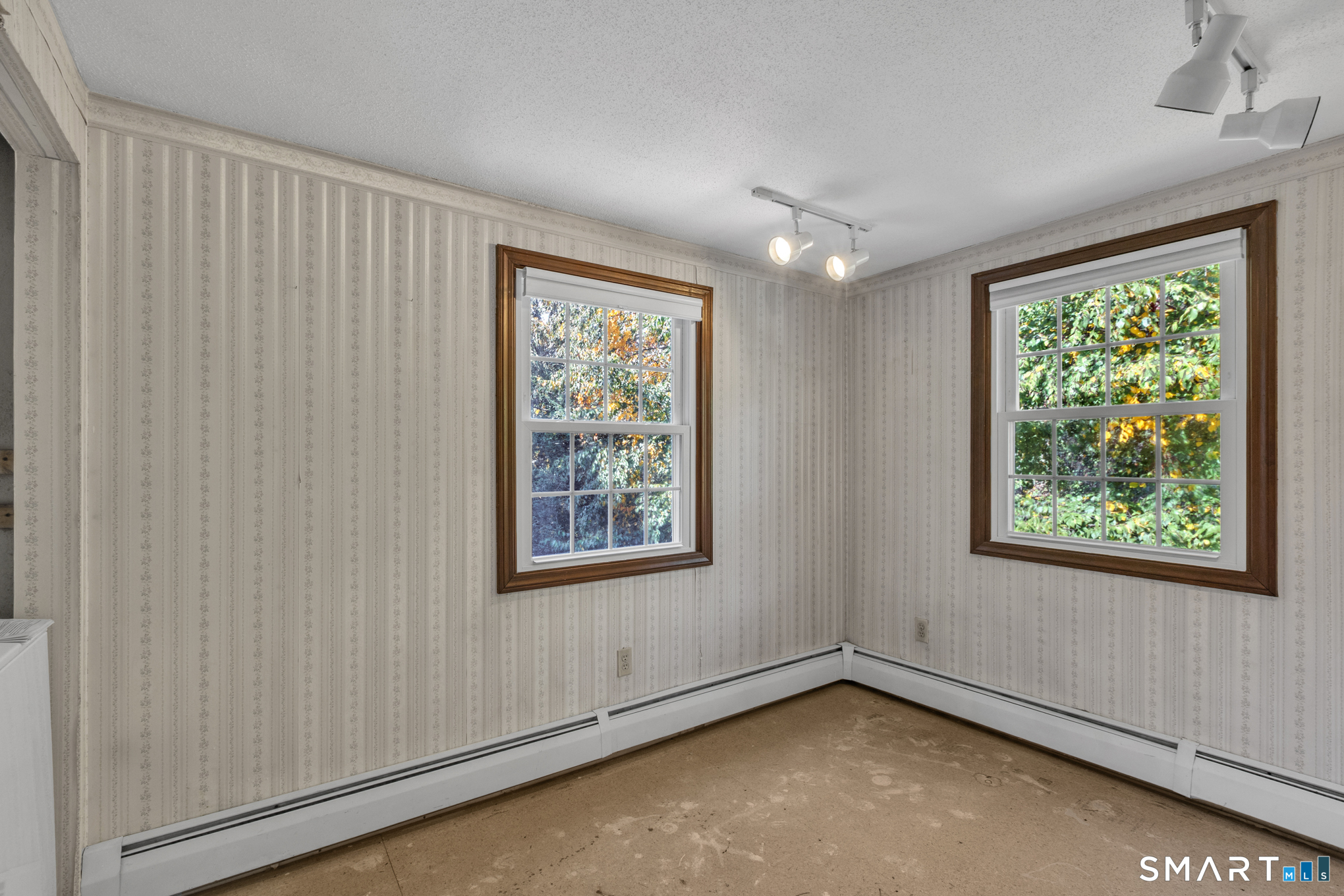 159 Ellington Avenue