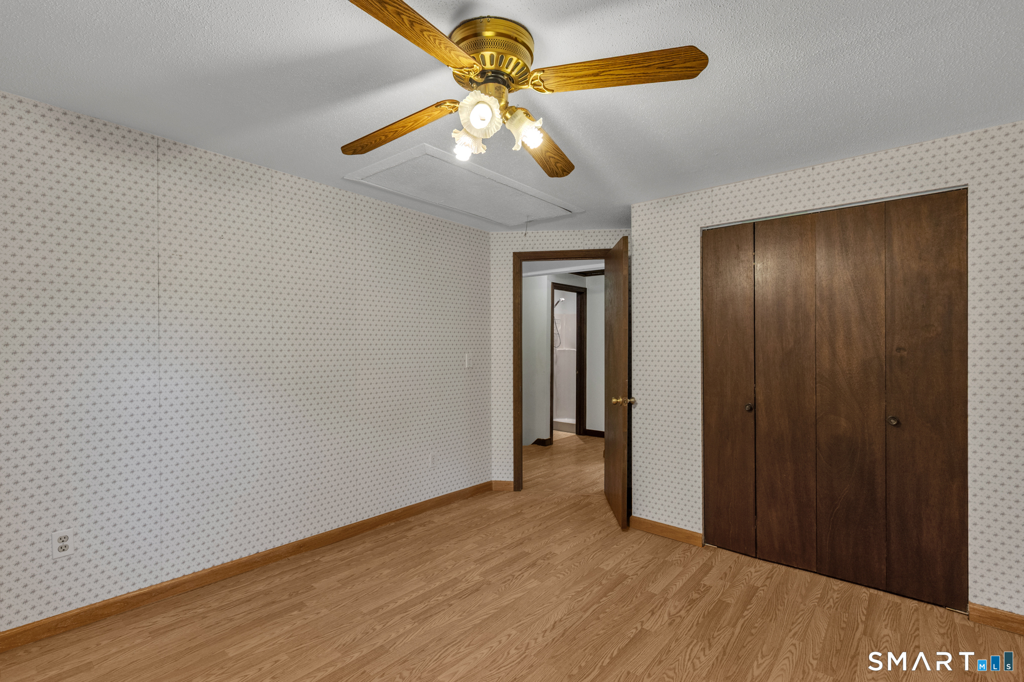 159 Ellington Avenue
