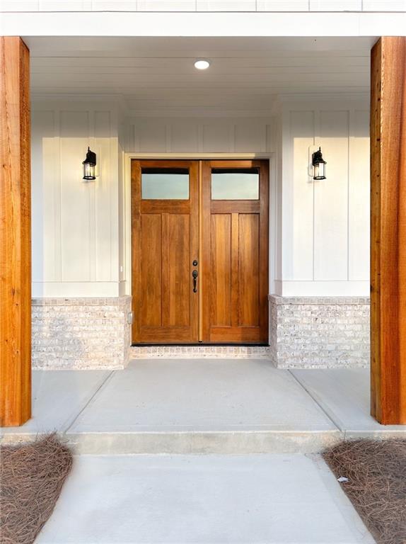 208 Belmont Drive SE