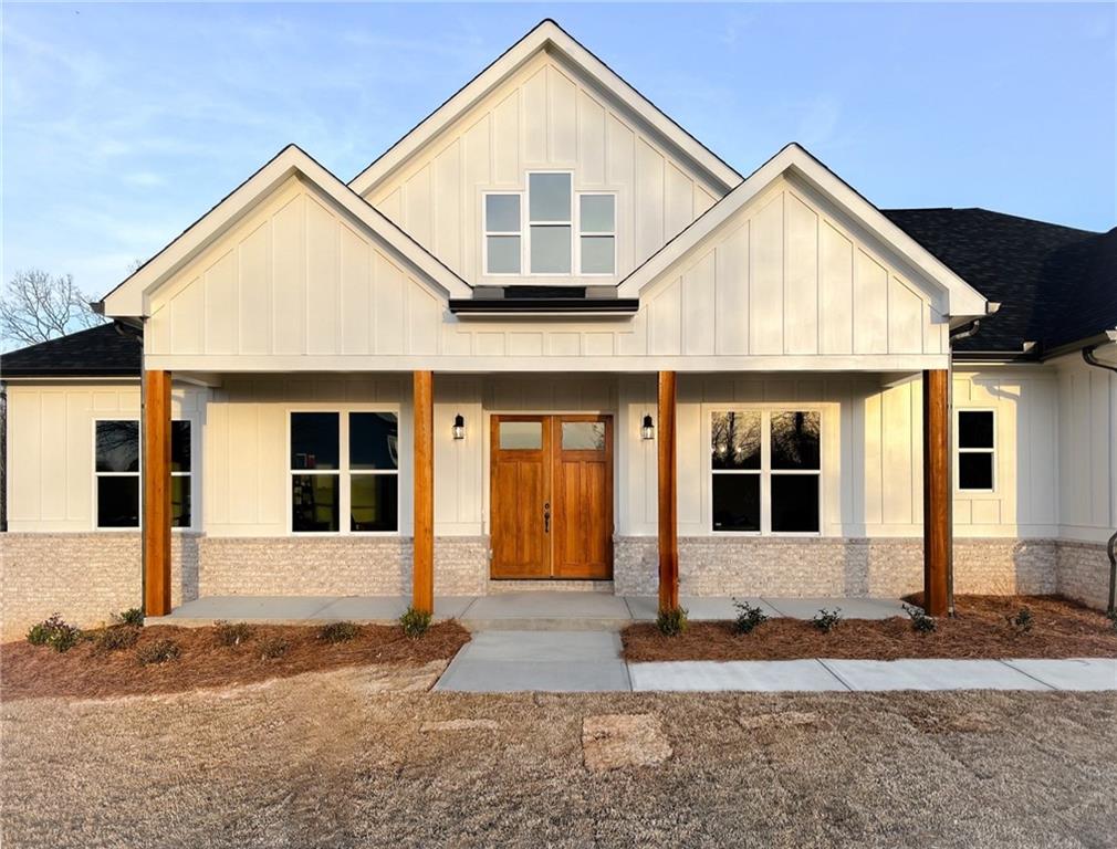 208 Belmont Drive SE