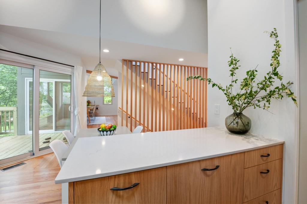 2809 Meadow Drive