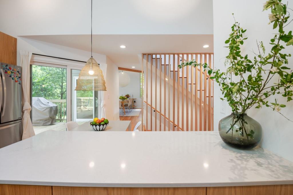 2809 Meadow Drive