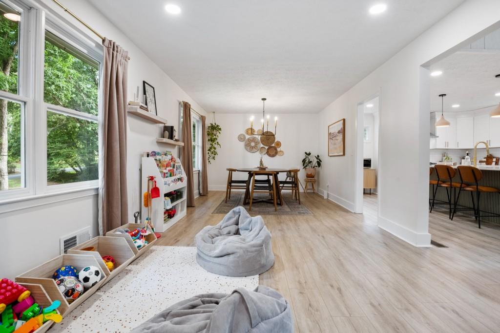 3110 Meadow Drive