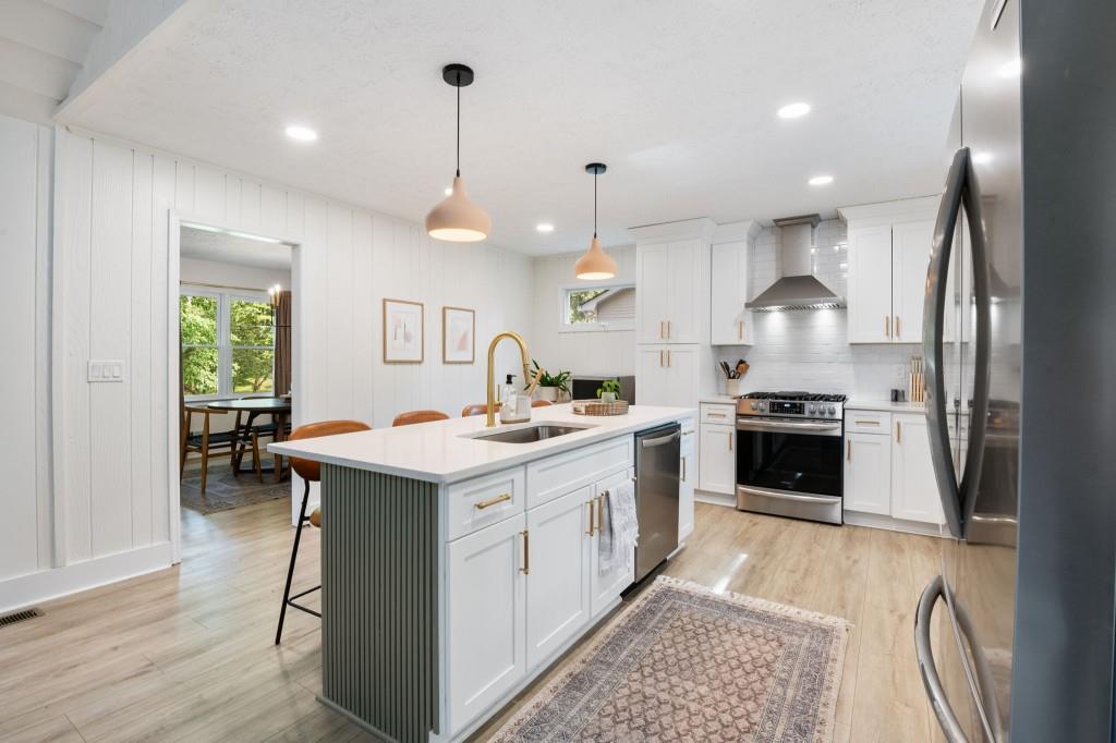 3110 Meadow Drive