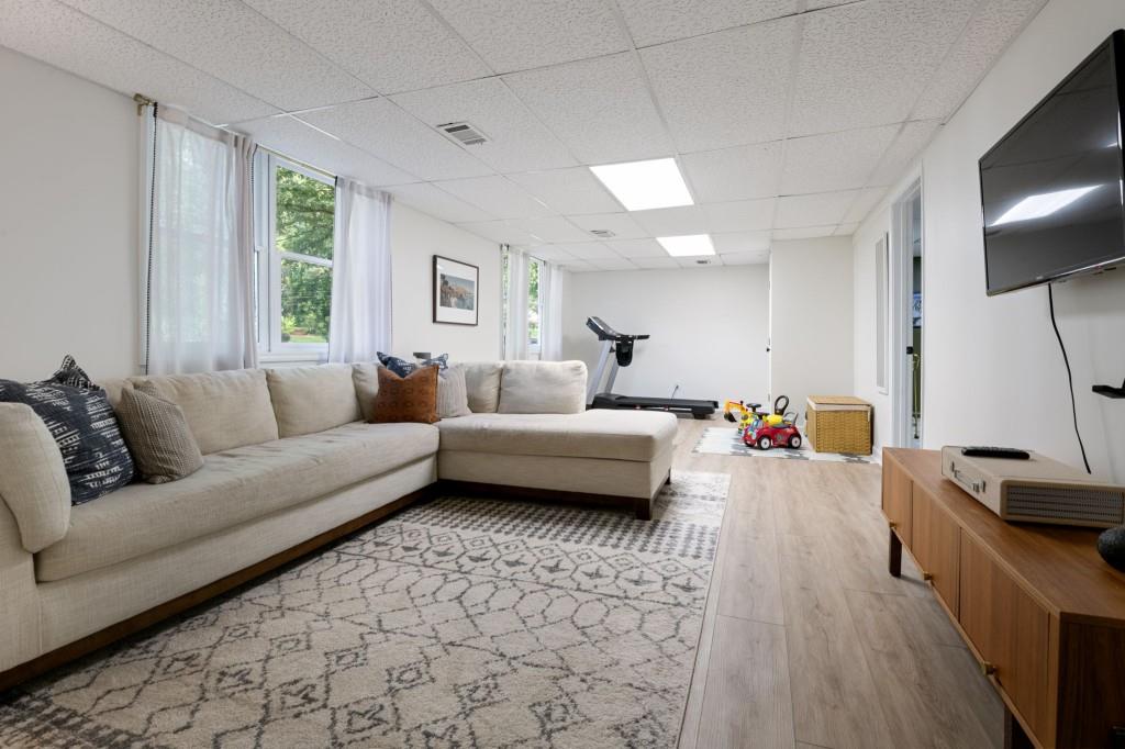 3110 Meadow Drive