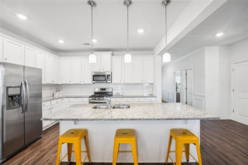 106 Lookout Way