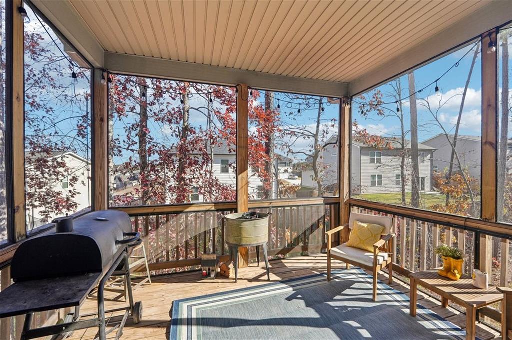 106 Lookout Way