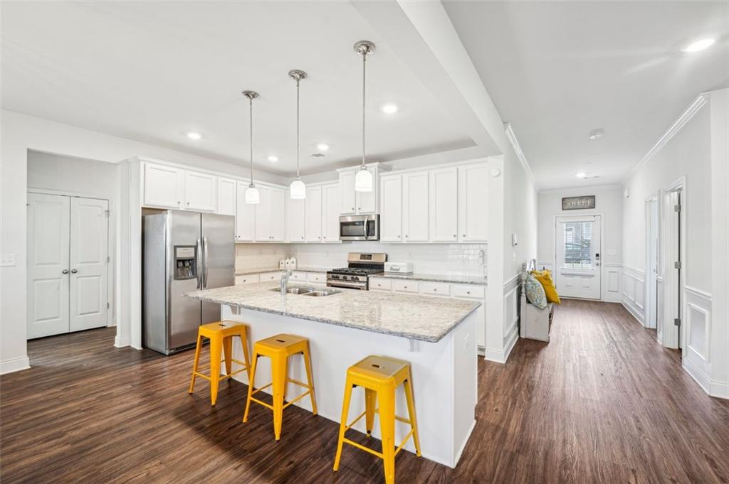 106 Lookout Way