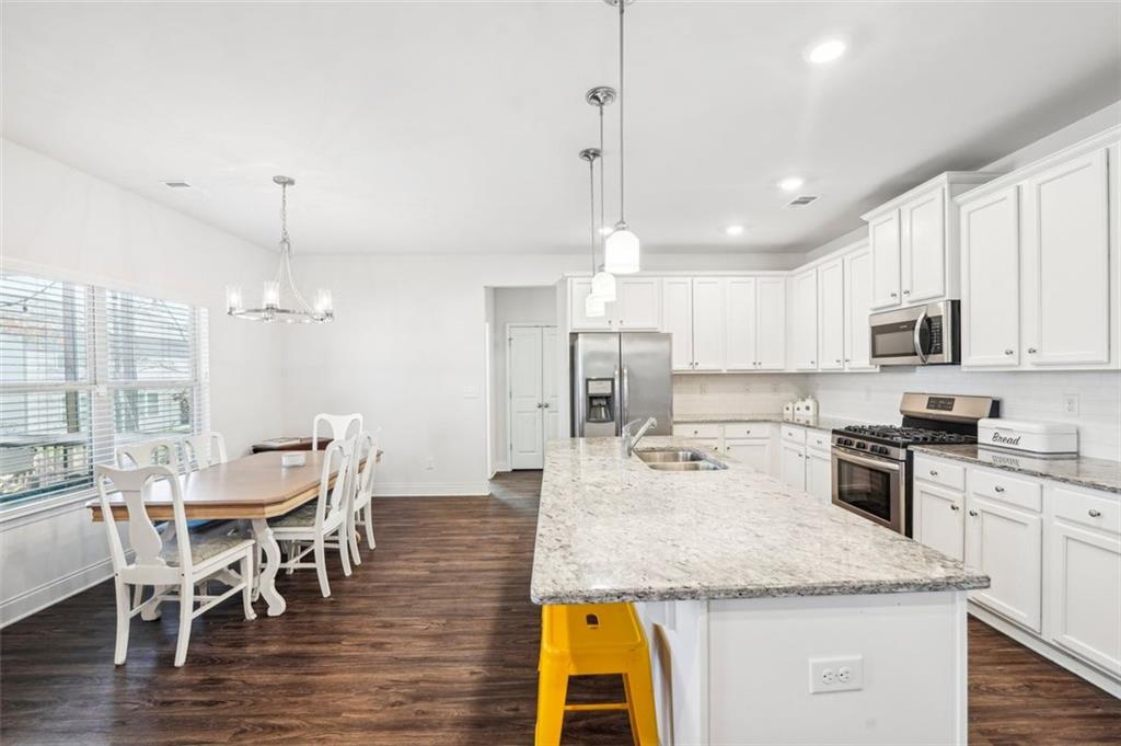 106 Lookout Way