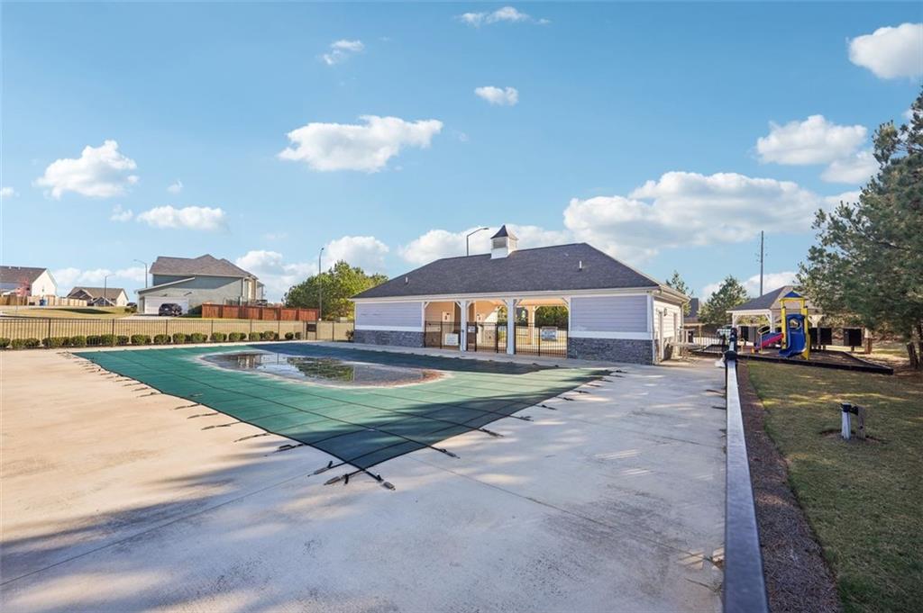 106 Lookout Way