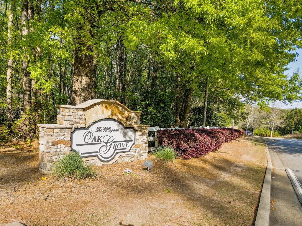 507 Oakleaf Court
