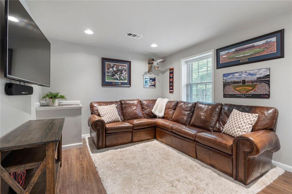 1604 Old Spring House Lane
