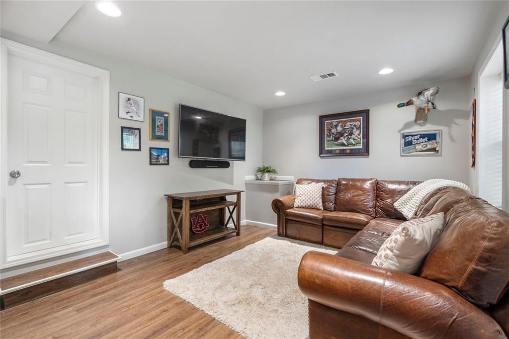 1604 Old Spring House Lane