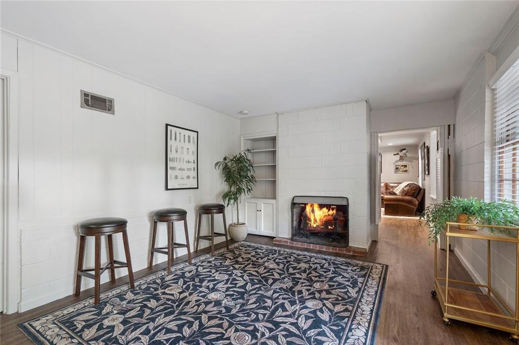 1604 Old Spring House Lane